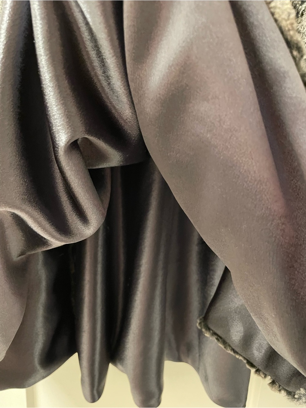Chic Faux Fur Cape ( Ruana) - Picture 11 of 13
